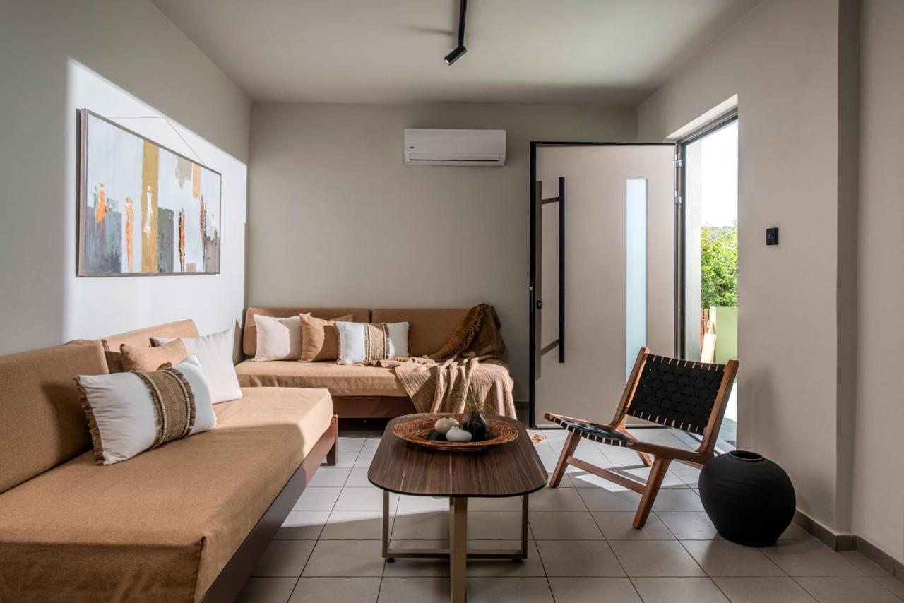 Everest Apartments And Suites สตาลิดา ภายนอก รูปภาพ