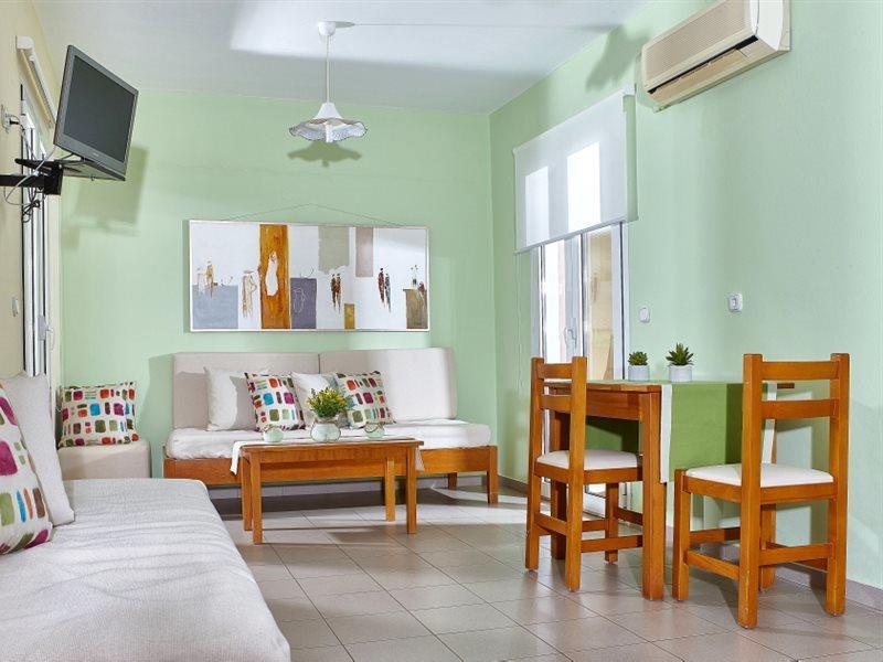 Everest Apartments And Suites สตาลิดา ภายนอก รูปภาพ
